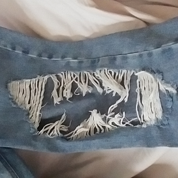 Pacsun Ultra High Rise Slim Destroyed - Picture 14 of 15